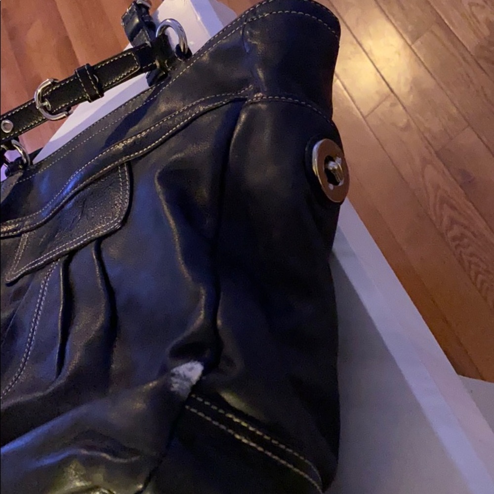 Authentic Coach bag - Picture 5 of 7